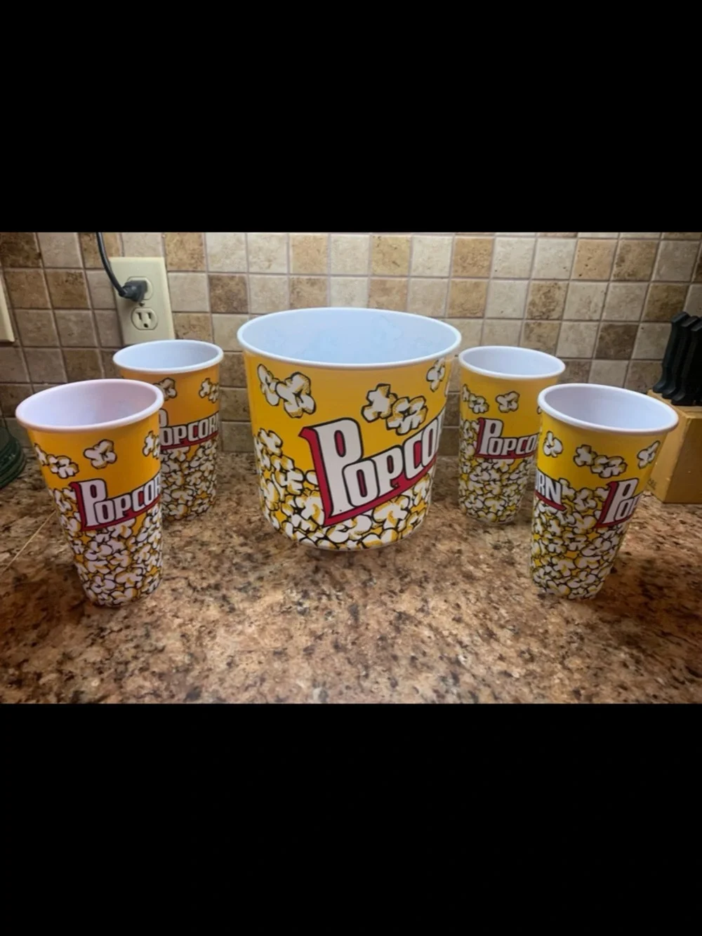 Retro Style Plastic Popcorn Bucket / Four Tall Cups Containers for Movie Night.